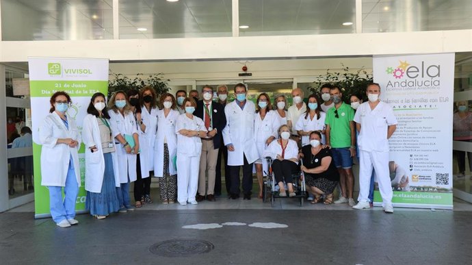 [L Mmcc.Huvmr.Sspa] El Virgen Del Rocío Participa En La Última Fase Del Ensayo Internacional De Un Fármaco Para Comprobar Su Efecto Sobre El Avance De La Ela