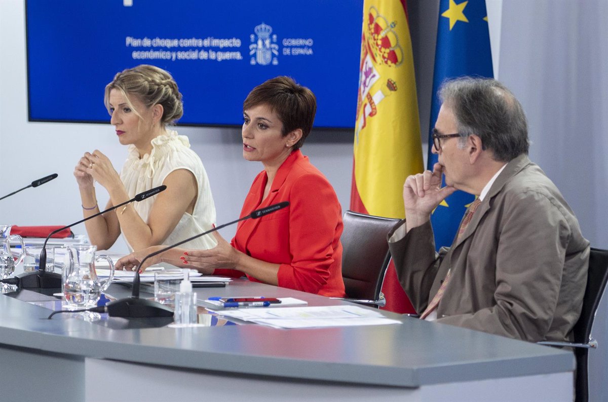 Díaz espera llegar a un acuerdo dentro del Gobierno con las medidas del decreto anticrisis