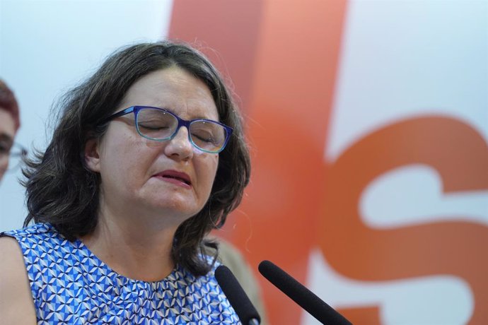 Mónica Oltra anuncia su dimisión