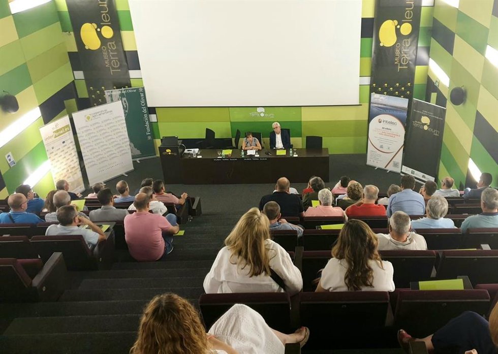 Clausura de la asamblea.