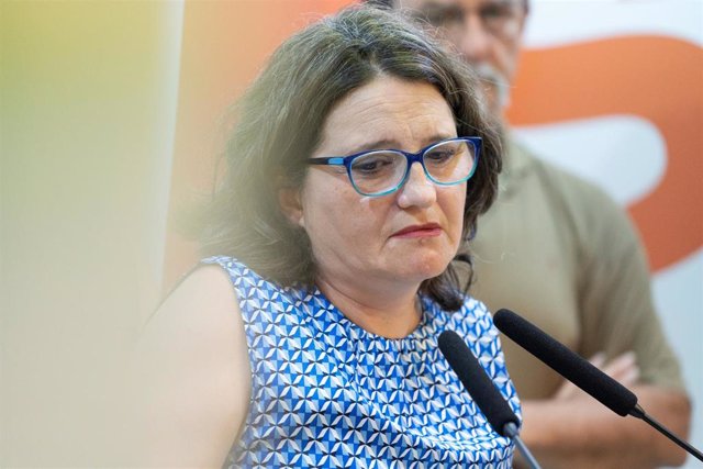 La hasta ahora vicepresidenta de la Generalitat valenciana y portavoz del Consell, Mónica Oltra, comparece para anunciar su dimisión.