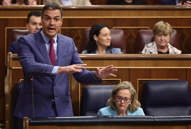 El presidente del Gobierno, Pedro Sánchez, interviene en una sesión de control, en el Congreso de los Diputados, a 22 de junio de 2022, en Madrid (España