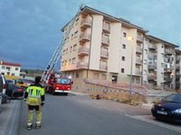 Alcañiz recupera el transporte público y empieza a contabilizar los daños por la tormenta de este martes