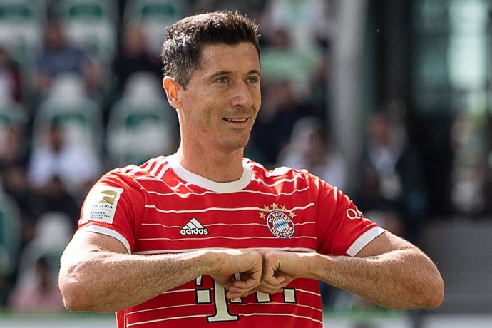 Archivo - Robert Lewandowski celebra un gol con el Bayern Munich