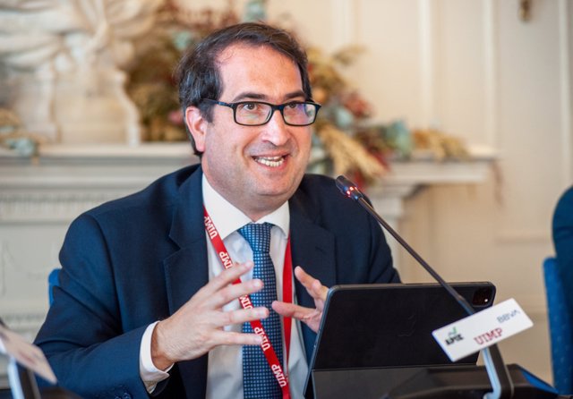 Peio Belausteguigoitia, Country Manager de BBVA España, durante su intervención en el Curso de Economía organizado por la APIE en la UIMP de Santander.