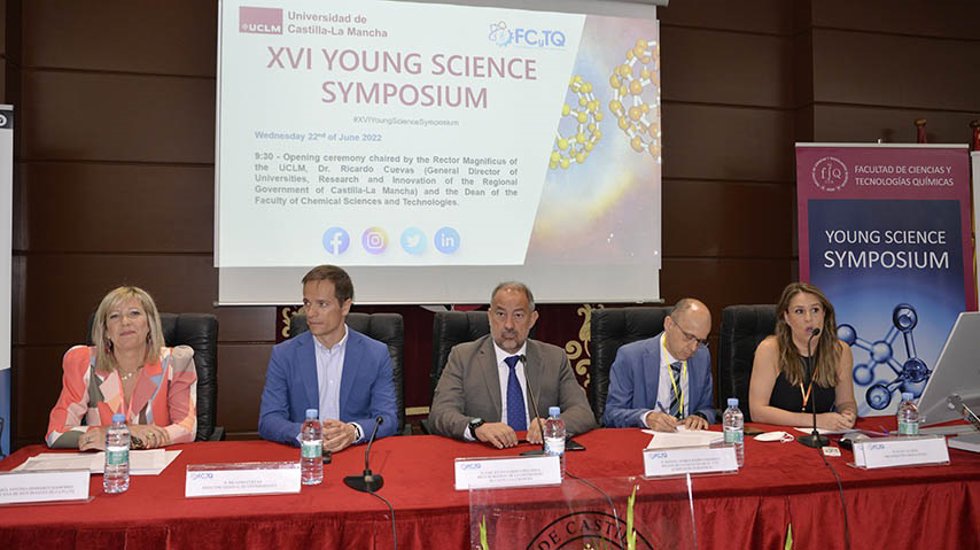 Archivo - La Facultad de Químicas de la UCLM celebra su Simposio de Ciencia Joven.