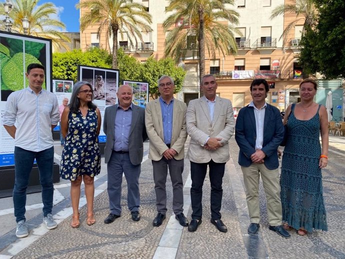 Presentación de la exposición de la X edición de la Feria de la Ciencia en la Calle.