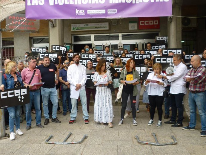 CCOO se concentra ante el aumento de accidentes laborales.