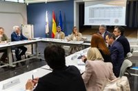 Transportistas gallegos piden un alza a 40 céntimos por litro, ayudas directas y control de competencia de gasolineras