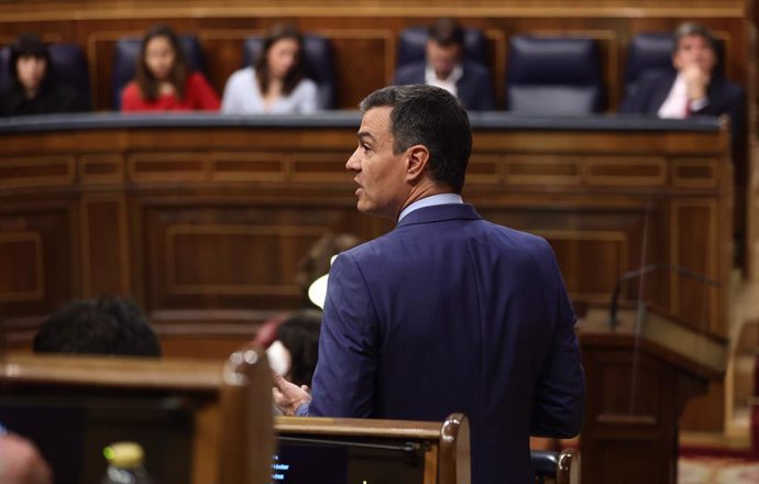 El presidente del Gobierno, Pedro Sánchez, interviene en una sesión de control, en el Congreso de los Diputados, a 22 de junio de 2022, en Madrid (España). 