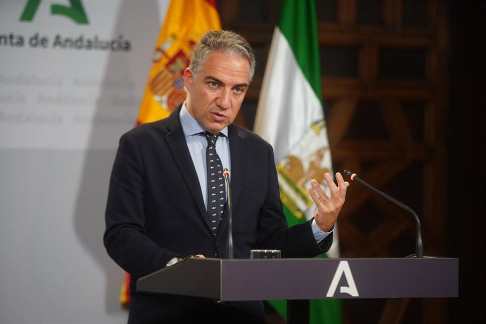 El consejero de la Presidencia y portavoz del Gobierno en funciones, Elías Bendodo, este miércoles en la rueda de prensa posterior a la reunión del Consejo de Gobierno.