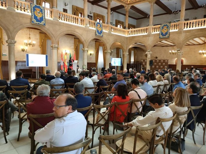 Acto de presentación del Estudio Análisis sobre el área de influencia de la Plataforma Logística-Intermodal de Salamanc