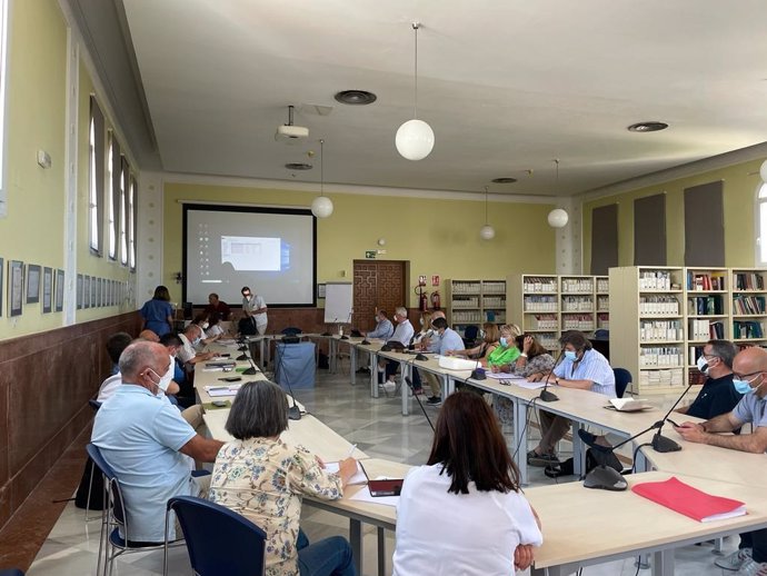 Reunión en el Hospital de Puerto Real.