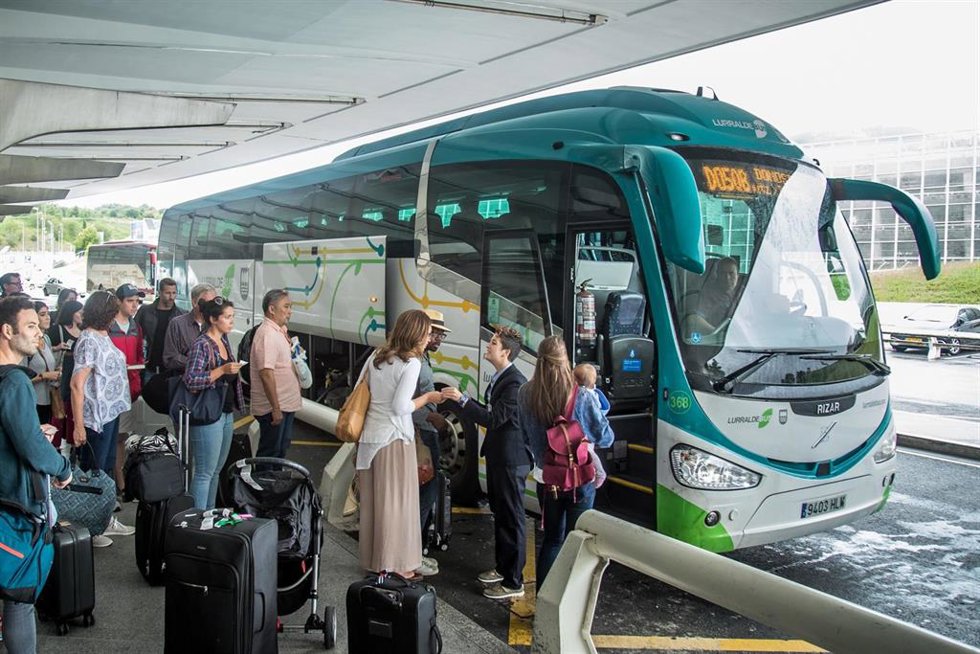 Archivo - Autobús de Lurraldebus