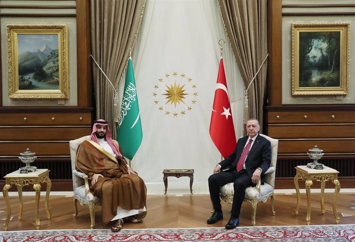 El príncipe heredero, Mohamed bin Salmán, y el presidente turco, Recep Tayyip Erdogan