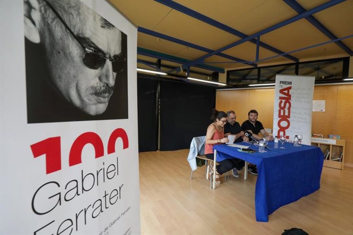 Presentación del ganador del 20 Premio de Poesía Sant Cugat a la memoria de Gabriel Ferrater