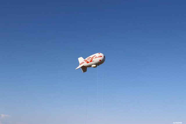 Altaeros' ST-Flex floats at 249m above ground.