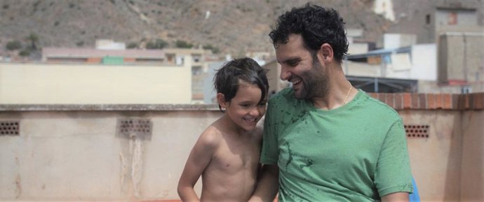 Un fotograma de la película 'A diente de perro'