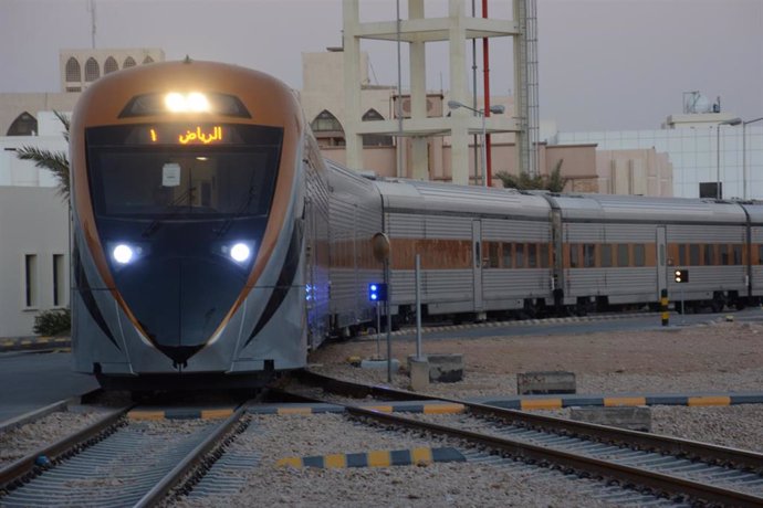 CAF suministrará trenes de pasajeros para Etihad Rail en los Emiratos Árabes Unidos por 250 millones de euros