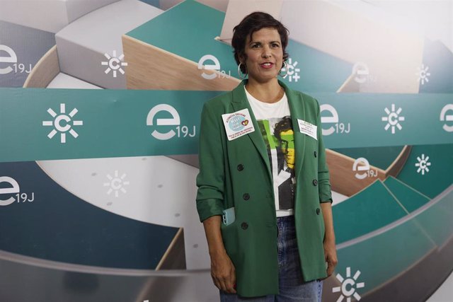 La candidata de Adelante Andalucía a la Presidencia de la Junta de Andalucía, Teresa Rodríguez, en una imagen de 13 de junio antes del debate de la RTVA.