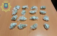 La Policía Local de Logroño sorprende a un individuo con marihuana dispuesta para su venta