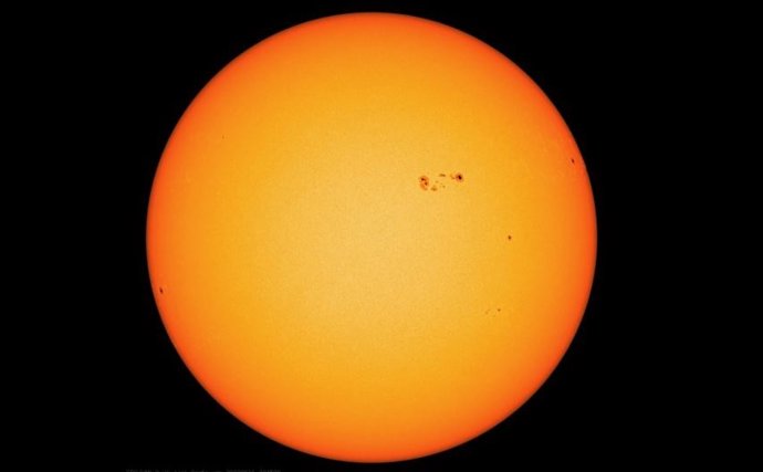 Manchas solares en una imagen del SDO del 22 de junio