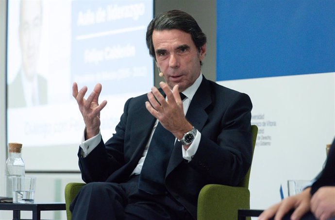 Archivo - El expresidente del Gobierno José María Aznar interviene en una sesión del Aula de Liderazgo IADG-UFV, en el edificio H de la Universidad Francisco de Vitoria, a 28 de abril de 2022, en Pozuelo de Alarcón, Madrid (España). 
