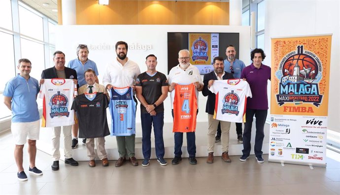 Unos 2.700 deportistas de 34 países participan en Málaga en el Campeonato de Europa de Maxibaloncesto