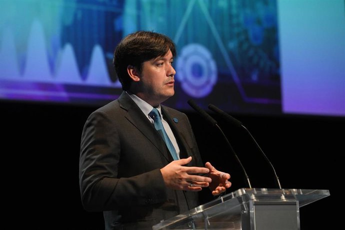 Np, Fotos Y Audios Consejero Ciencia Foro Innovación Tecnología Sanitaria