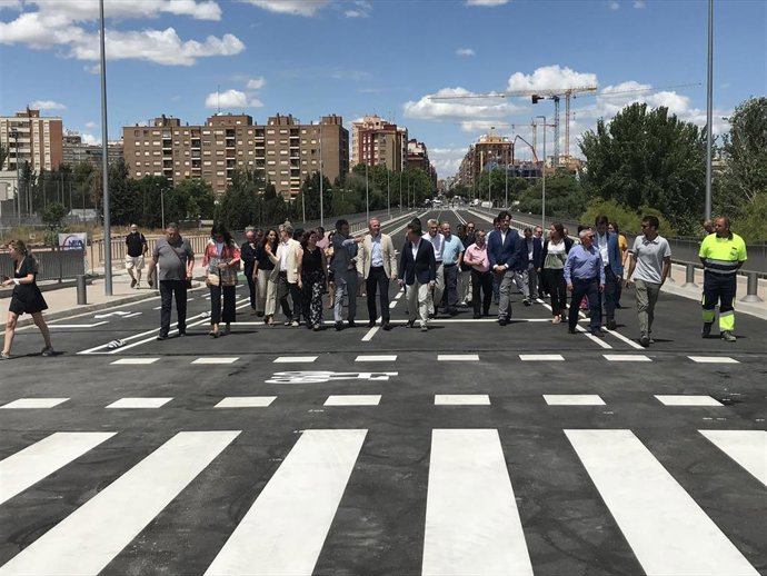 Inauguración de la prolongación de la avenida Tenor Fleta