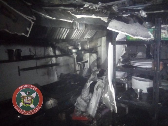 Cocina quemada en un establecimiento hostelero de Castro Urdiales