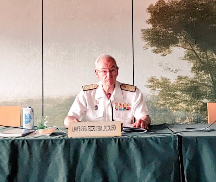 El jefe del Estado Mayor de la Defensa, Teodoro Esteban López, clausura en Toledo el Seminario Internacional de Seguridad y Defensa.
