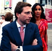 Almeida se alegra "profundamente" de que Fiscalía archive investigación sobre contratos vinculados al hermano de Ayuso