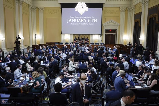 Una audiencia del Comité de la Cámara de Representantes que investiga el asalto al Capitolio