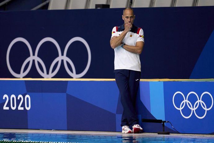 Archivo - David Martín, seleccionador de waterpolo, en los pasados Juegos de Tokio