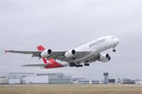 La aerolínea australiana Qantas anuncia un recorte del 15% de sus vuelos por el alto precio del combustible