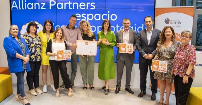 Allianz Partners, primera empresa de Asistencia telefónica 'cerebro-protegida'.