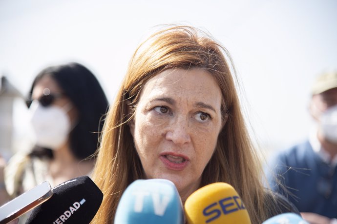 La eurodiputada de Ciudadanos, Soraya Rodríguez, visita Las Urrutias, en el Mar Menor, a 24 de febrero de 2022, en Murcia, Región de Murcia, (España).