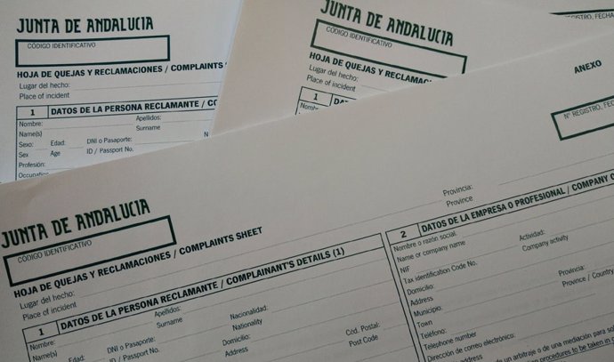 Archivo - Entra en vigor la nueva regulación de hojas de quejas y reclamaciones en Andalucía