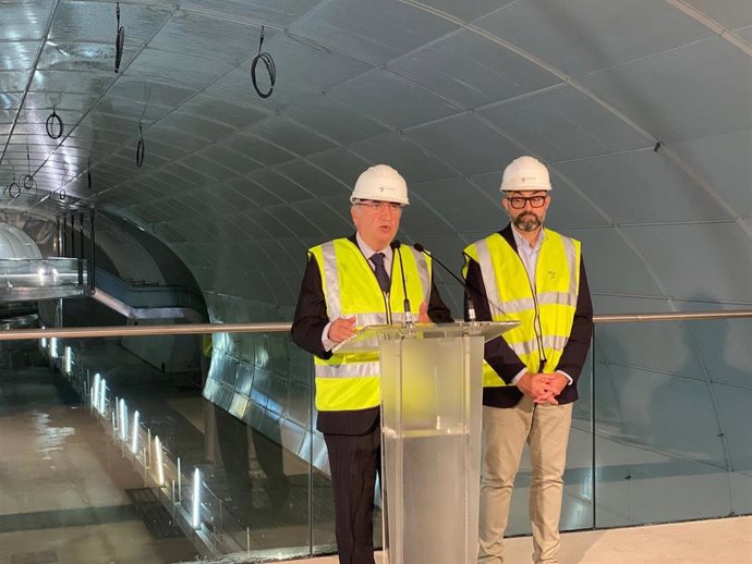 El consejero de Transportes, Iñaki Arriola