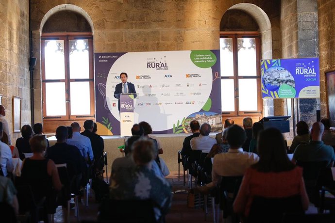 El presidente de ADEA, Salvador Arenere, se refiere a las potencialidades del turismo rural.