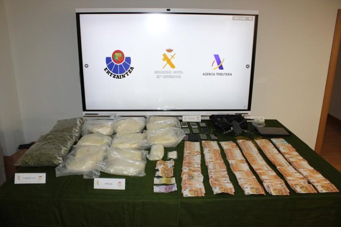 Incautados 32 kilos de 'speed' en la desarticulación de un grupo criminal que traficaba con drogas en Euskadi y Navarra