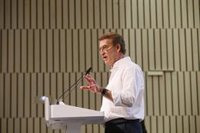 Feijóo: "El Gobierno acierta al copiar las medidas del PP pero se equivoca en no ir más allá"
