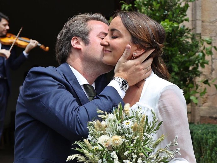 ÁLVARO LÓPEZ HUERTA Y LUCÍA POMBO