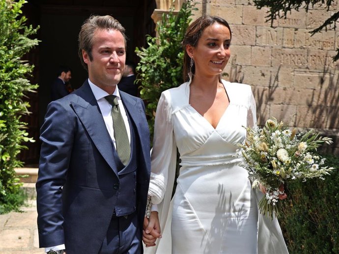 ÁLVARO LÓPEZ HUERTA Y LUCÍA POMBO