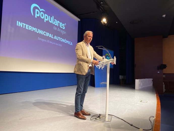 El presidente del PP Aragón y alcalde de Zaragoza, Jorge Azcón.