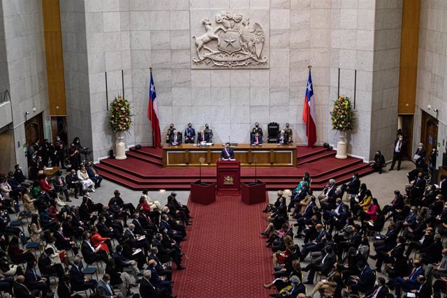 El presidente de Chile, Gabriel Boric, en su primer discurso a la nación en el Congreso Nacional.