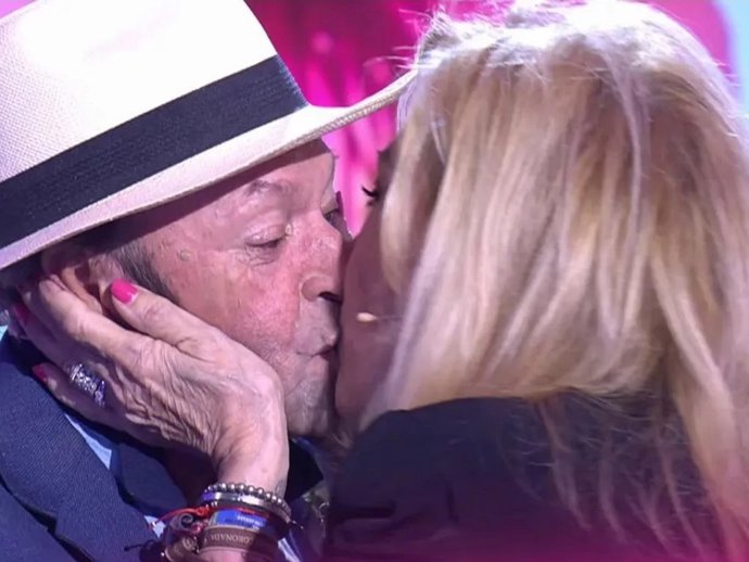 AMADOR MOHEDANO Y ROSA BENITO