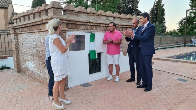 Inauguración de la Plaza de las Mujeres de Otura