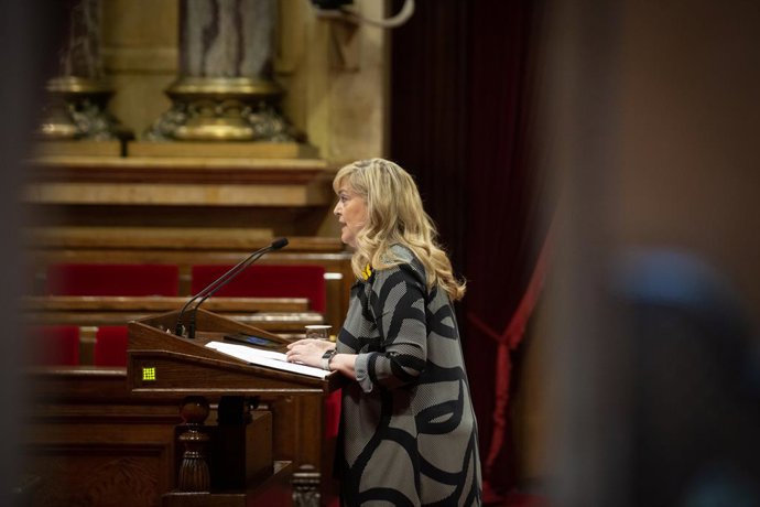 Archivo - La consellera de Drets Socials de la Generalitat, Violant Cervera